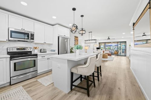 3-2400 Ne 36th St, Lighthouse Point, FL, 33064-8186 | Card Image