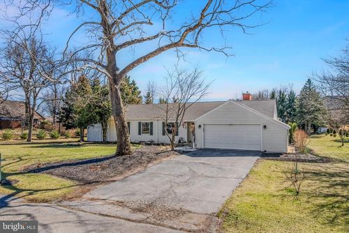 222 Hawick Rd, INWOOD, WV, 25428-5368 | Card Image