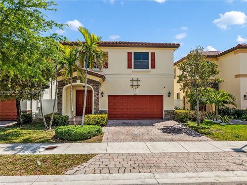 8841 W 34th Ct, Hialeah, FL, 33018-1879 | Card Image