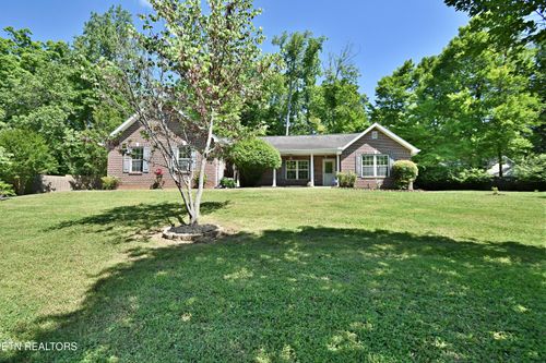 349 Fallen Oak Cir, Seymour, TN, 37865-5305 | Card Image