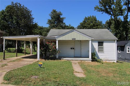 1715 Robert St, Poplar Bluff, MO, 63901-2549 | Card Image