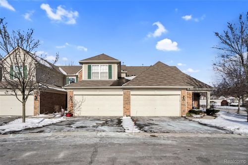 200 Legacy Park Cir, Dearborn Heights, MI, 48127-3490 | Card Image