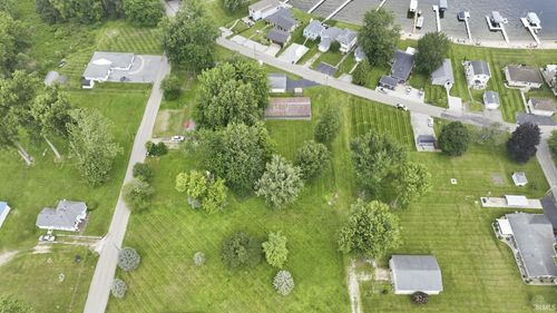 ******* S Maple St, Warsaw, IN, 46580 | Card Image