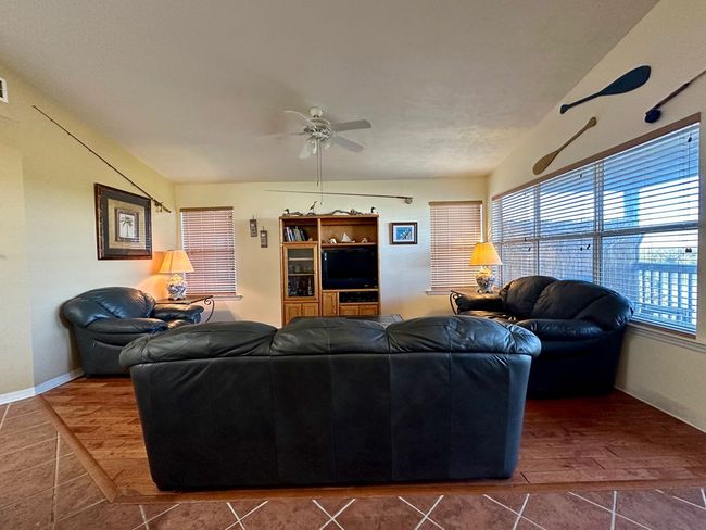 7-F - 11 Old Mill Dr, Condo with 2 bedrooms, 2 bathrooms and null parking in Cedar Key FL | Image 24