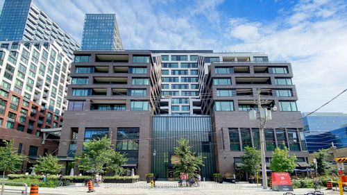806-455 Wellington St W, Toronto, ON, M5V0V8 | Card Image