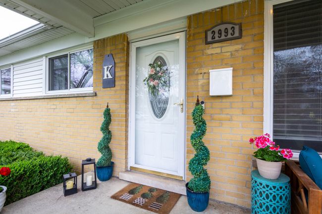 2993 Grange Rd, House other with 3 bedrooms, 2 bathrooms and null parking in Trenton MI | Image 4