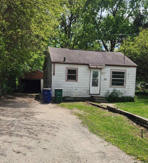 122 Doyle Dr, Evansdale, IA, 50707-1752 | Card Image