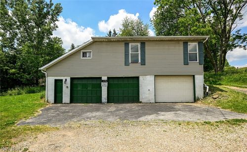 3766 Clark Mill Rd, Norton, OH, 44203-1036 | Card Image