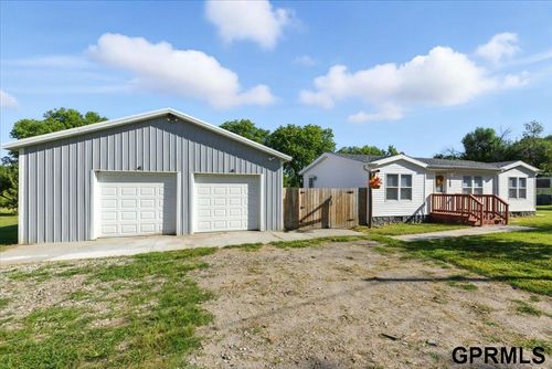 409 N Railway St, Hastings, IA, 51540-8023 | Card Image
