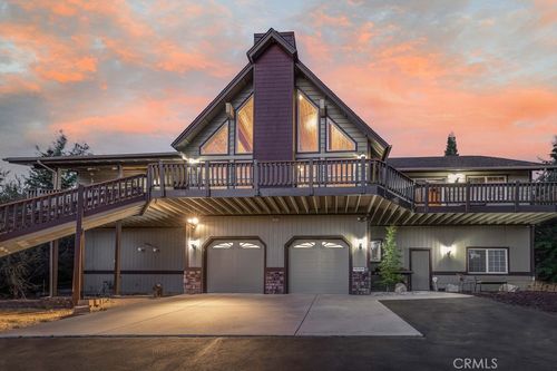 305 Starlight Cir, Big Bear Lake, CA, 92315-2482 | Card Image