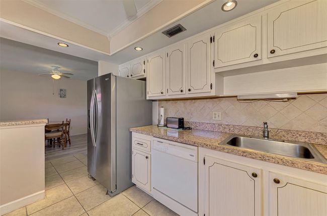 APT-127 - 96 Boundary Blvd, Condo with 2 bedrooms, 2 bathrooms and null parking in ROTONDA WEST FL | Image 19