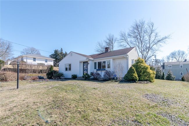 9 Hillview Drive, House other with 3 bedrooms, 1 bathrooms and 6 parking in Westerly RI | Image 1