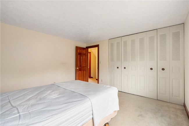 207 Shaffer Ave, House other with 3 bedrooms, 2 bathrooms and 2 parking in Elizabeth PA | Image 20