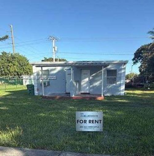 1-10680 Sw 172nd St, Miami, FL, 33157-4142 | Card Image