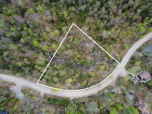 PCL 21380 Walker Lake Dr, Lake of Bays, ON, P1H2J6 | Card Image