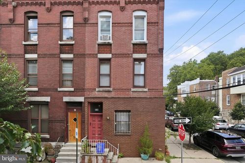 838 N Woodstock St, PHILADELPHIA, PA, 19130-1409 | Card Image