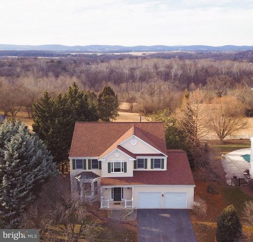 3415 Tudor Dr, ADAMSTOWN, MD, 21710-9432 | Card Image