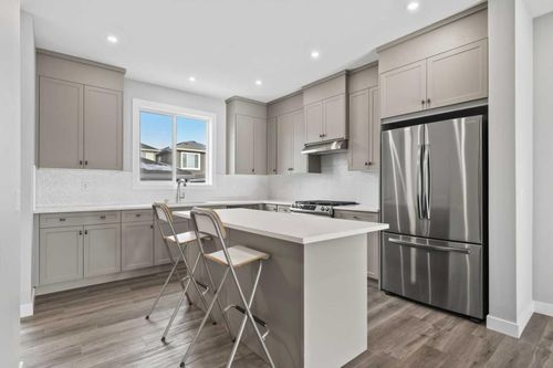 1058 Alpine Ave Sw, Calgary, AB, T2Y0T1 | Card Image