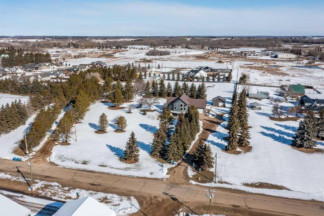 6104 47 Avenue, House other with 5 bedrooms, 3 bathrooms and null parking in Wetaskiwin AB | Image 43