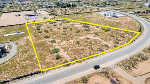 14102 Bradley Rd, El Paso, TX, 79938-8692 | Card Image