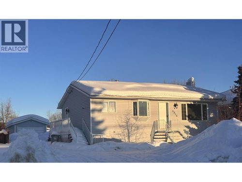 3916 Cottonwood Rd, Fort Nelson, BC, V0C1R0 | Card Image