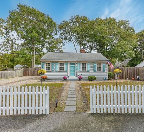 16 Thatcher Rd, South Yarmouth, MA, 02664-5244 | Card Image