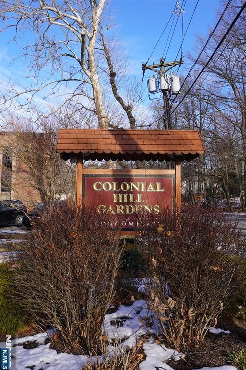 10 Colonial Dr, Little Falls, NJ, 07424-1862 | Card Image