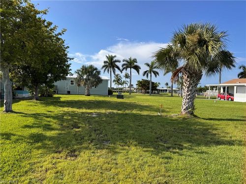 168 Orange Harbor Dr, FORT MYERS, FL, 33905-3168 | Card Image