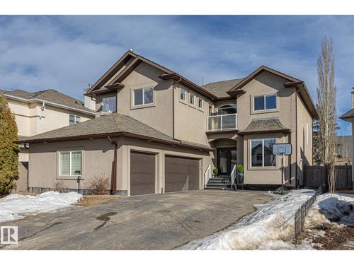 727 107a St Sw, Edmonton, AB, T6W1G4 | Card Image