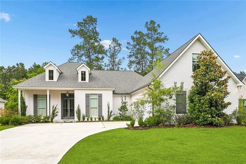 375 Rue Charlotte, Madisonville, LA, 70447-3304 | Card Image