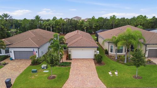 6713 Alstead Cir, LAKEWOOD RANCH, FL, 34202-9224 | Card Image