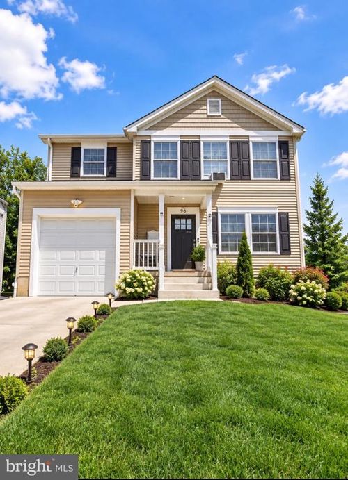 98 Budd Ave, PEMBERTON, NJ, 08068-1104 | Card Image