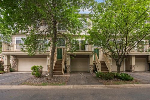 13872 52nd Ave N, Plymouth, MN, 55446-1629 | Card Image