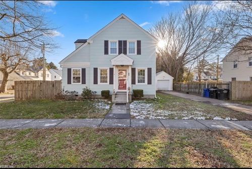 38 Channing Ave, Portsmouth, VA, 23702-2730 | Card Image