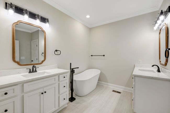 ***REFERENCE PHOTOS*** from another build with same selections. Floor plan is reversed on current build. | Image 13