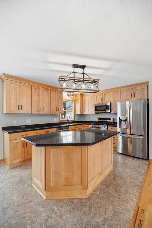 7537 Immanuel Avenue Ct S, Cottage Grove, MN, 55016-2020 | Card Image