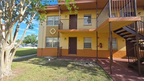 719-719 Wyman Ct, ORLANDO, FL, 32809-7159 | Card Image