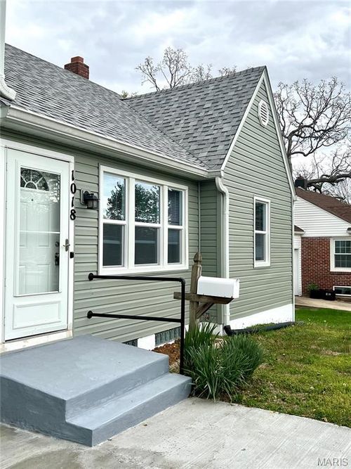 1018 Lynwood Dr, Rolla, MO, 65401-4222 | Card Image