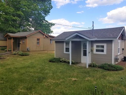 25-952325 Terry St, Lake, MI, 48632-9501 | Card Image