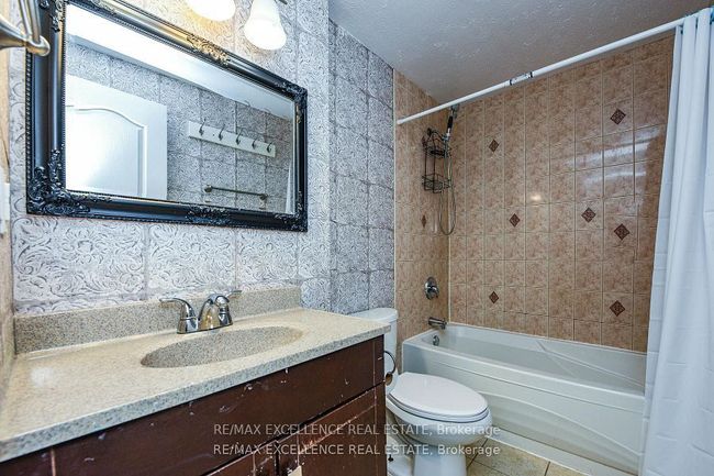10 - 54 Briar Path, Condo with 4 bedrooms, 2 bathrooms and 1 parking in Brampton ON | Image 27