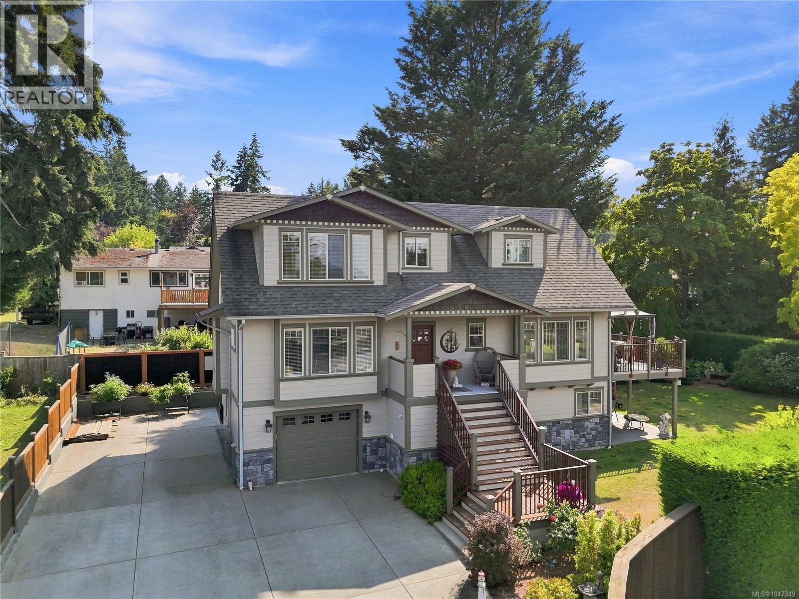Residential in Cowichan Bay