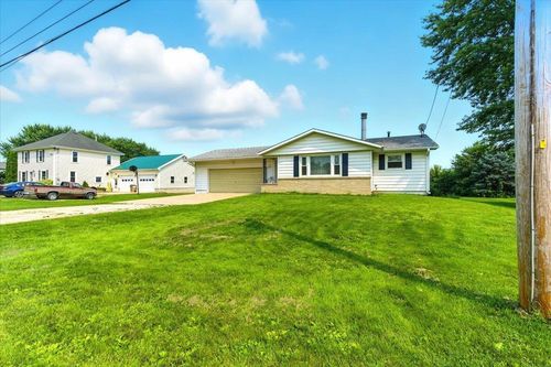 215 Olive St, Westgate, IA, 50681-8600 | Card Image