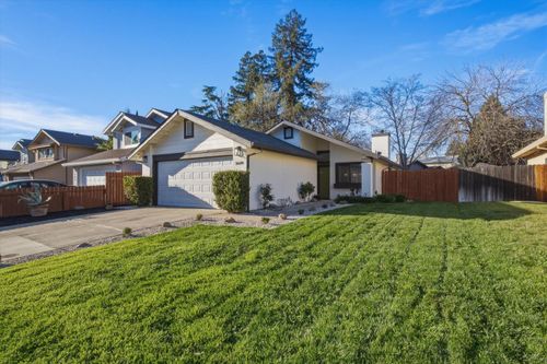 3609 Rio Pacifica Way, Sacramento, CA, 95834-2022 | Card Image