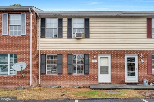 210 Brunswick Rd, Stephens City, VA, 22655-2721 | Card Image