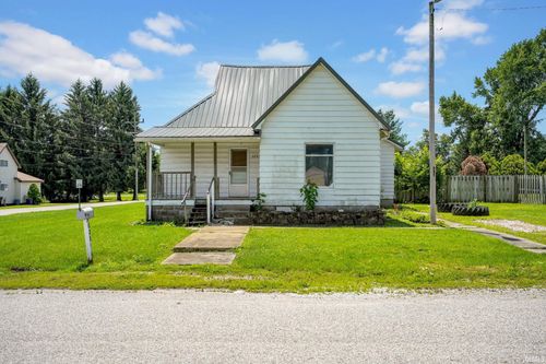 328 Wells Avenue, Mitchell, IN, 47446-1926 | Card Image
