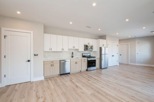 105-201-205 Randolph Ave, JC, Greenville, NJ, 07305 | Card Image