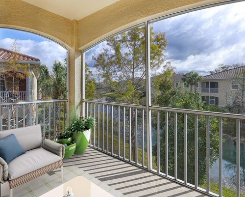 unit-101-8363 Enclave Way, Sarasota, FL, 34243-6382 | Card Image