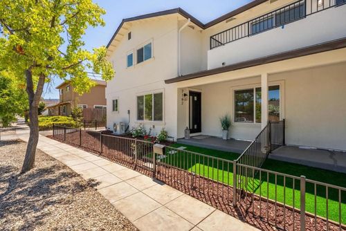 7162 Bark Lane, San Jose, CA, 95129 | Card Image