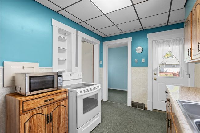 453 2 Nd St, House other with 3 bedrooms, 2 bathrooms and 3 parking in Washington PA | Image 11