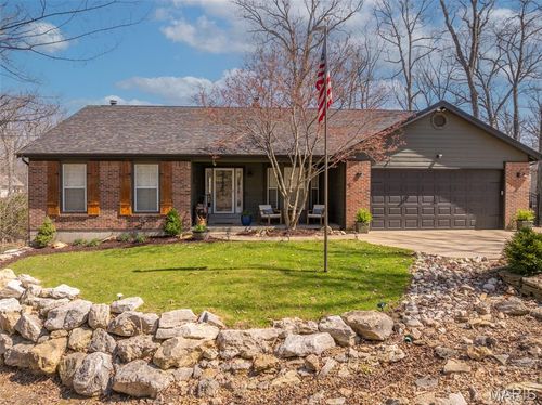 540 Lorraine Lake Dr, Innsbrook, MO, 63390-6409 | Card Image